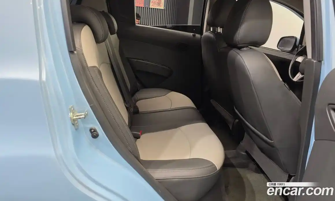 Chevrolet Spark 2014 1.0 Автомат в Москве № 314772, фото 17