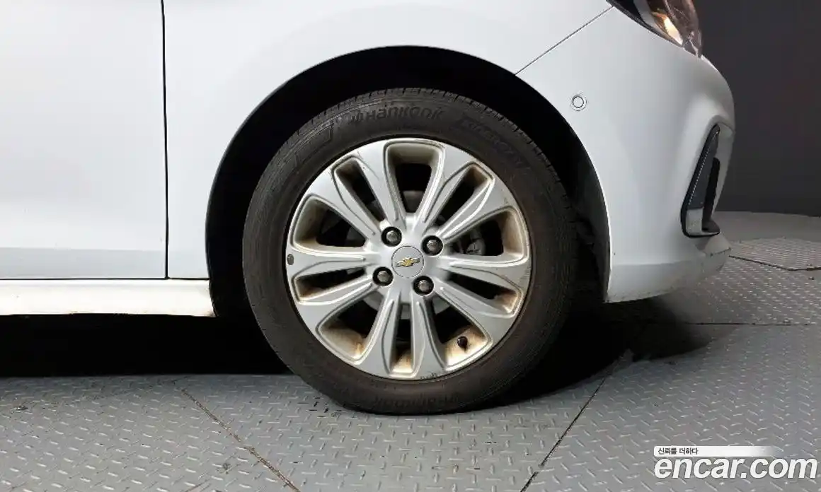 Chevrolet Spark 2017 1.0 Автомат в Москве № 315250, фото 20