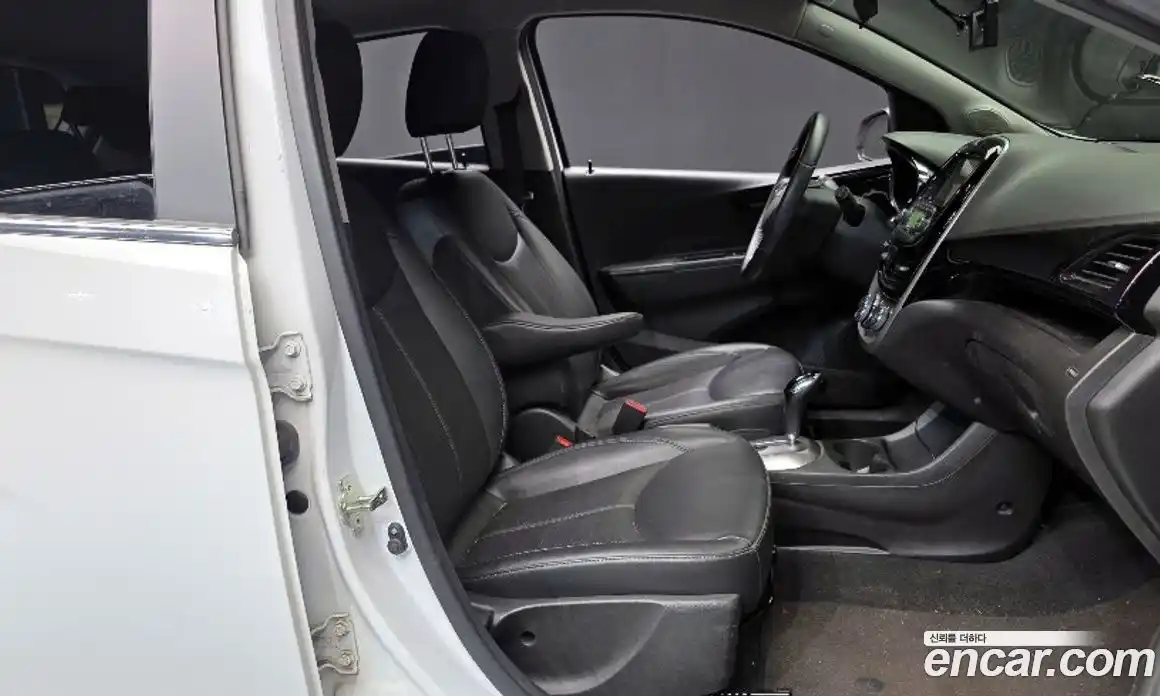 Chevrolet Spark 2017 1.0 Автомат в Москве № 315250, фото 9