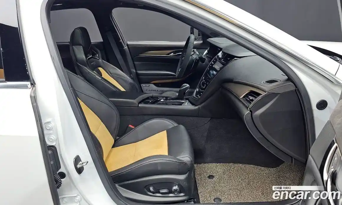 Cadillac CTS-V 2016 6.2 Автомат в Москве № 321031, фото 11