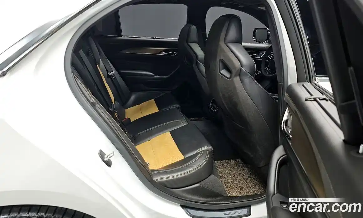 Cadillac CTS-V 2016 6.2 Автомат в Москве № 321031, фото 12