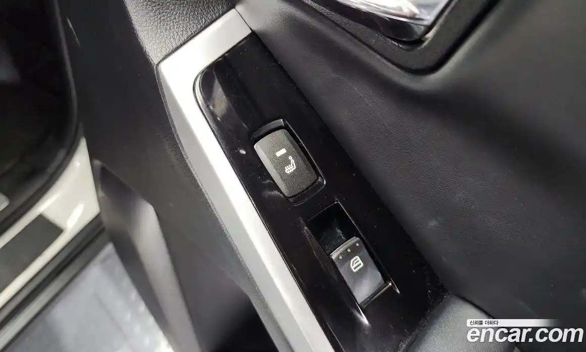 SsangYong Korando 2014 2.0 Автомат в Москве № 32238, фото 12