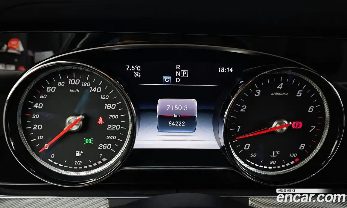 Mercedes-Benz E-Class 2019 2.0 Автомат в Москве № 325041, фото 11