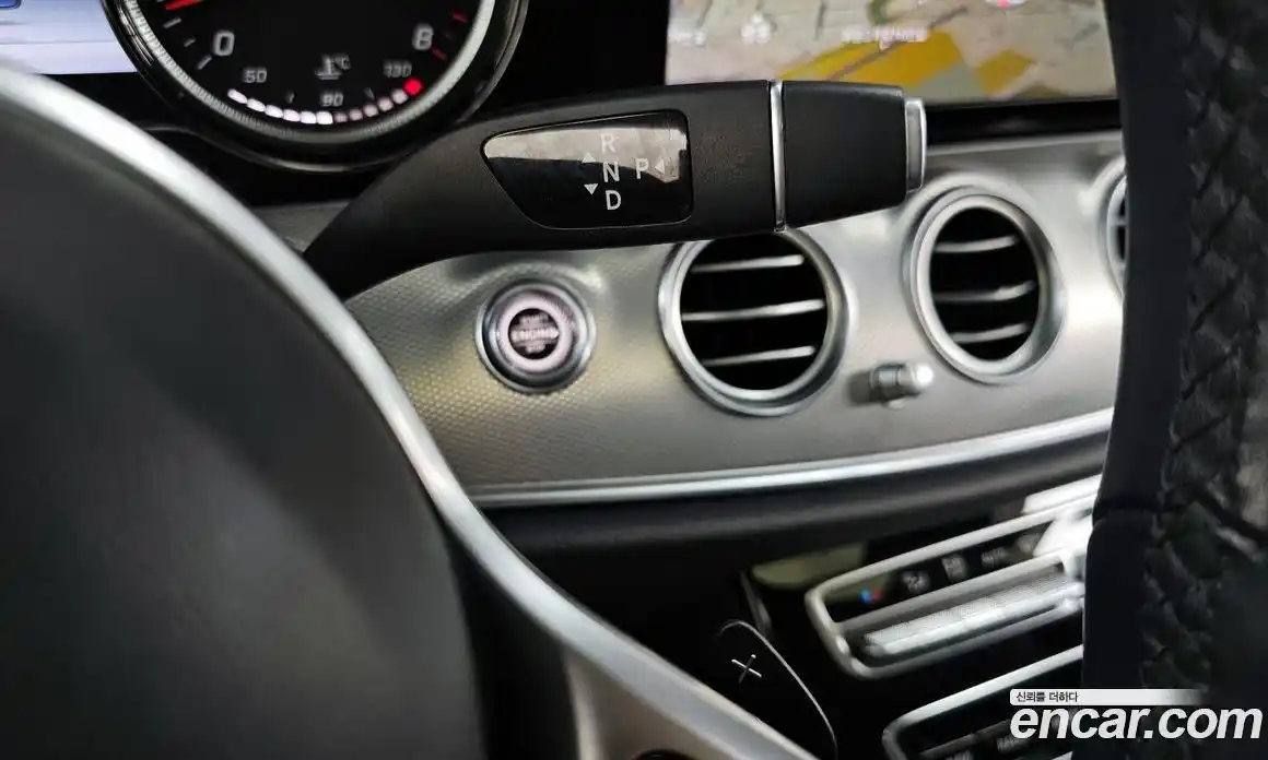 Mercedes-Benz E-Class 2019 2.0 Автомат в Москве № 325041, фото 19