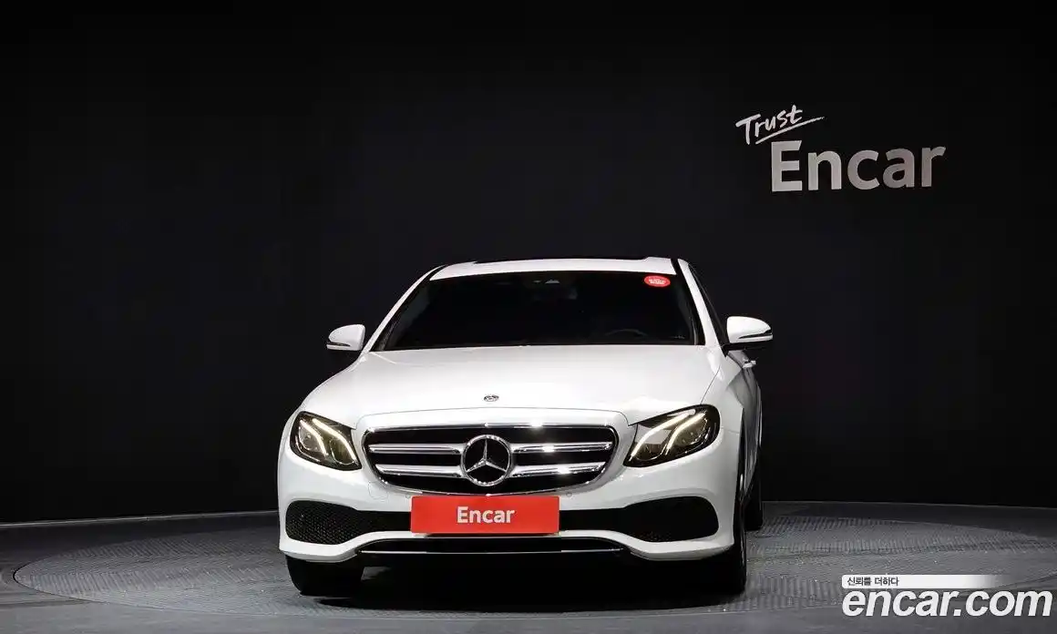 Mercedes-Benz E-Class 2019 2.0 Автомат в Москве № 325041, фото 6
