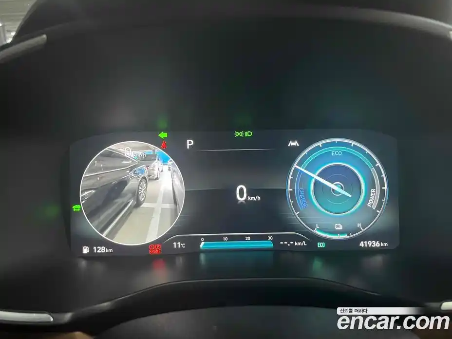 Hyundai Santa Fe 2022 1.6 Автомат в Москве № 331508, фото 15