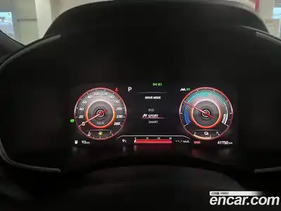 Hyundai Santa Fe 2022 1.6 Автомат в Москве № 331508, миниатюра 8