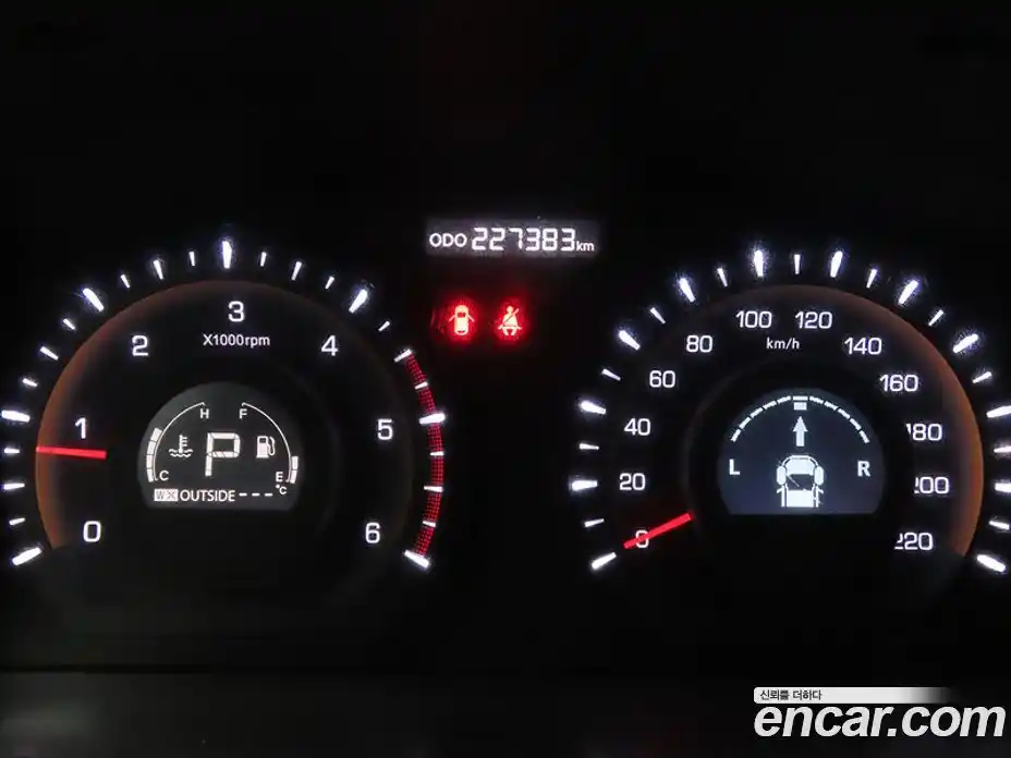 SsangYong Korando 2011 2.0 Автомат в Москве № 34736, фото 9