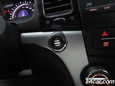 SsangYong Korando 2011 2.0 Автомат в Москве № 34736, миниатюра 10