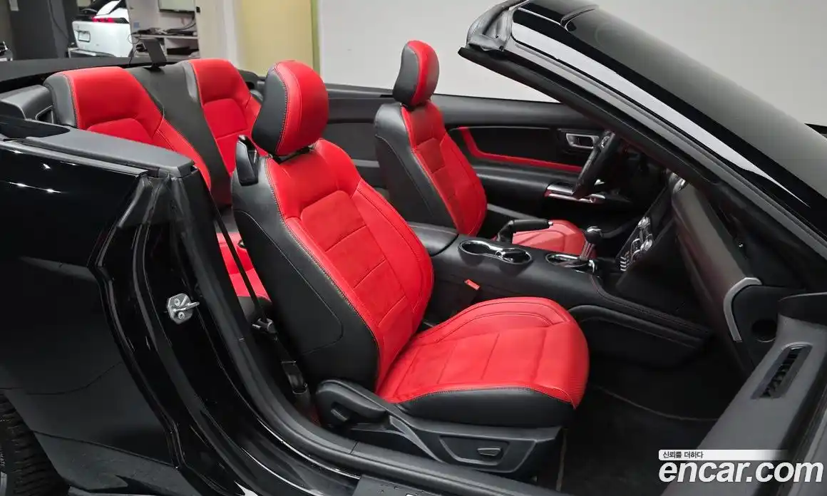 Ford Mustang 2022 2.3 Автомат в Москве № 362117, фото 12