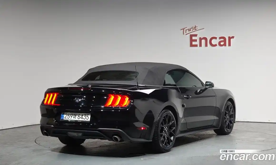 Ford Mustang 2022 2.3 Автомат в Москве № 362117, фото 19