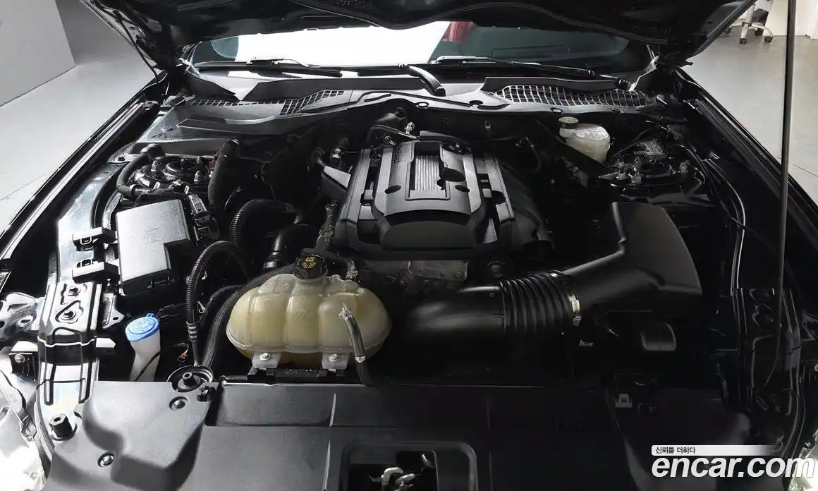 Ford Mustang 2022 2.3 Автомат в Москве № 362117, фото 6