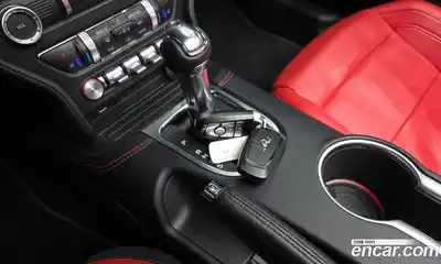 Ford Mustang 2022 2.3 Автомат в Москве № 362117, миниатюра 9