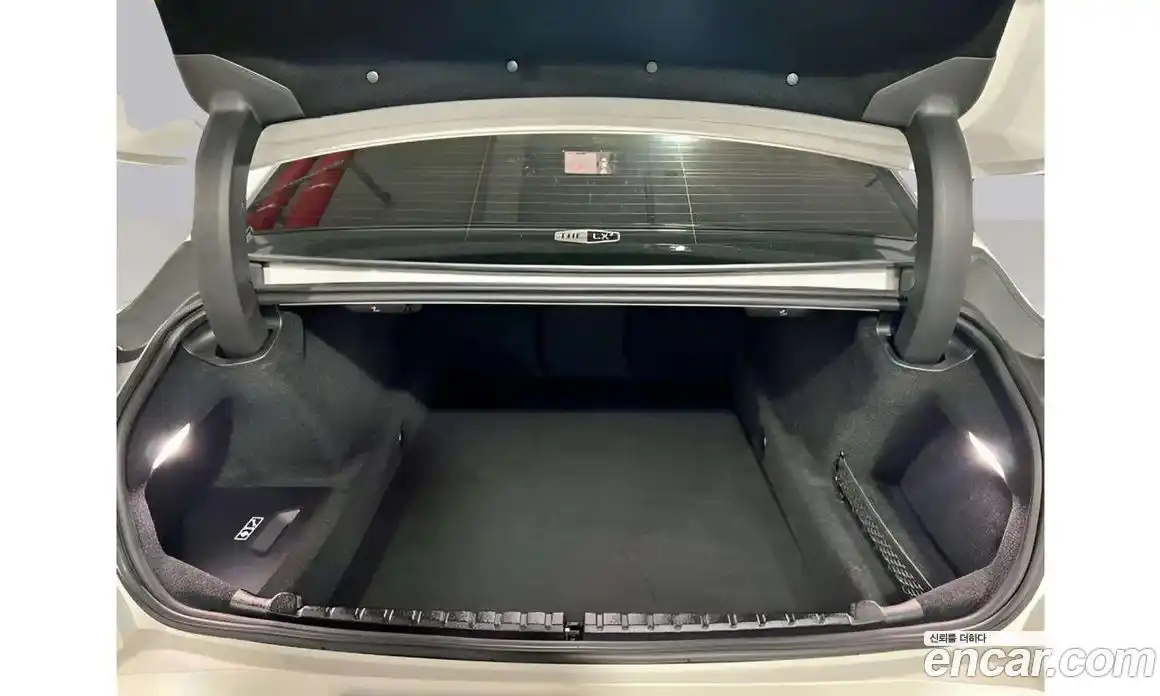 BMW 8-Series 2024 4.4 Автомат в Москве № 362164, фото 7