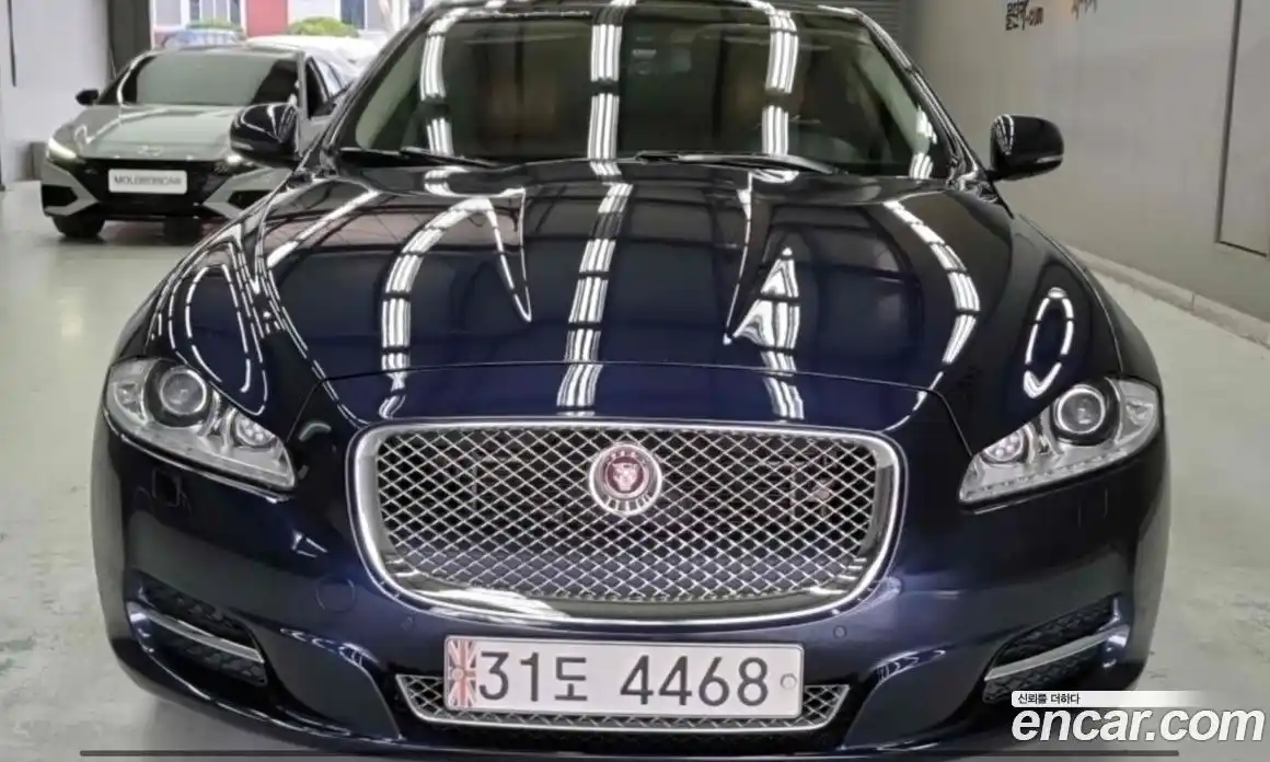Jaguar XJ 2015 3.0 Автомат в Москве № 364900, фото 3