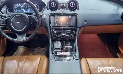 Jaguar XJ 2015 3.0 Автомат в Москве № 364900, миниатюра 5