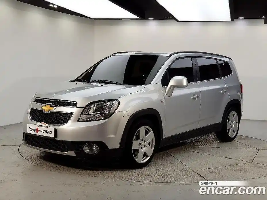 Chevrolet Orlando 2012 2.0 Автомат в Москве № 38587, фото 1