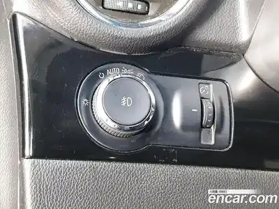 Chevrolet Orlando 2012 2.0 Автомат в Москве № 38587, миниатюра 11