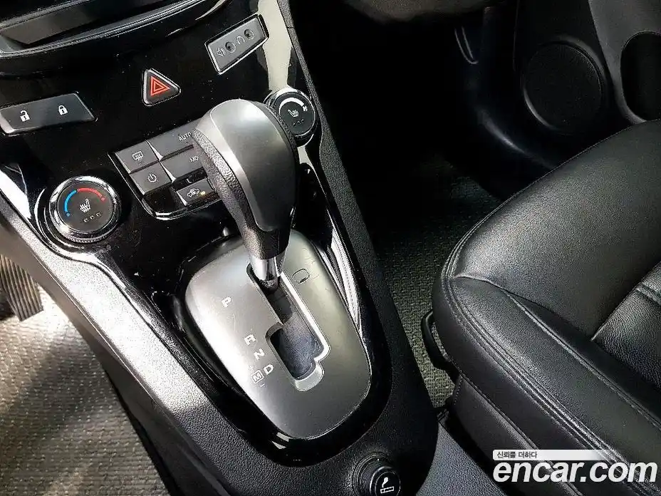 Chevrolet Orlando 2012 2.0 Автомат в Москве № 38587, фото 13