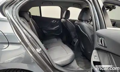 BMW 1-Series 2020 2.0 Автомат в Москве № 386527, миниатюра 12