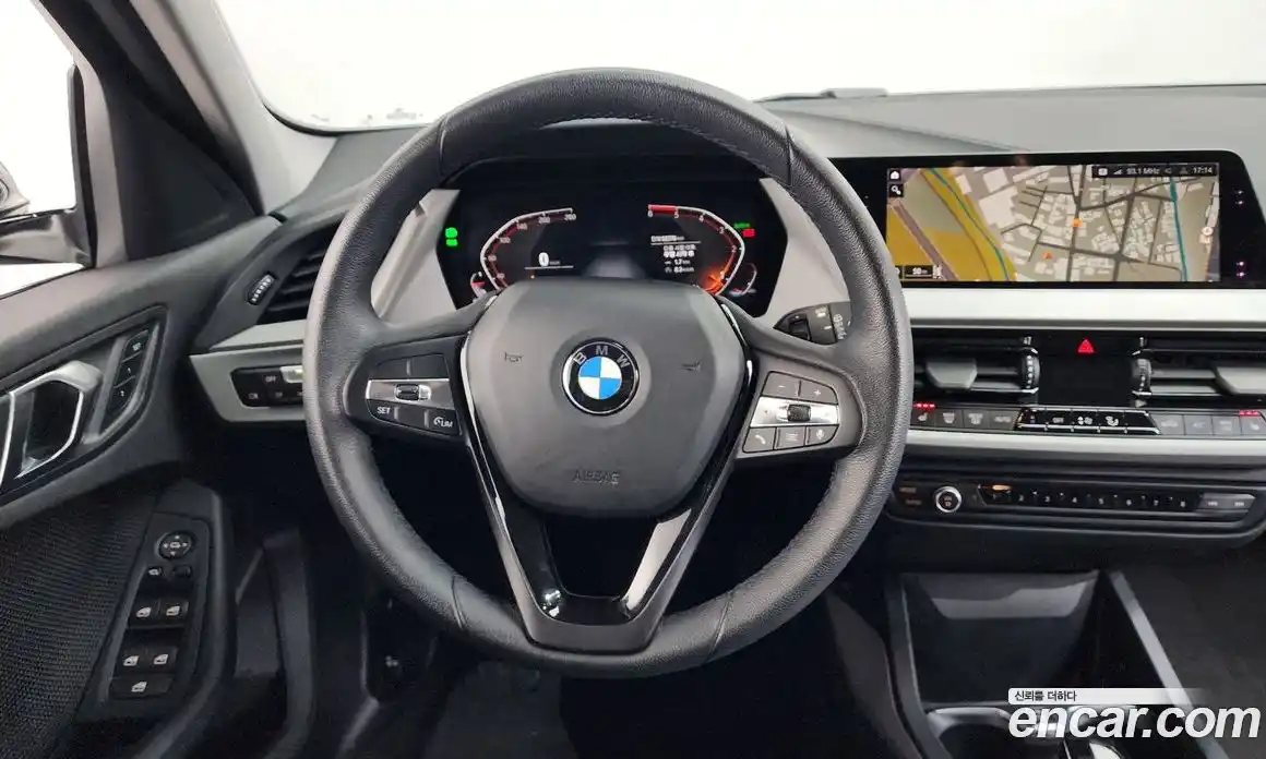 BMW 1-Series 2020 2.0 Автомат в Москве № 386527, фото 13