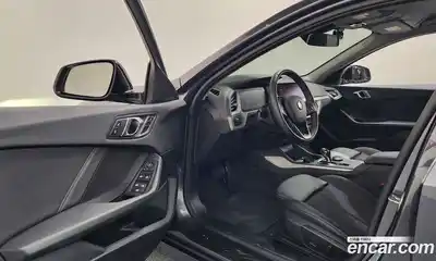 BMW 1-Series 2020 2.0 Автомат в Москве № 386527, миниатюра 10