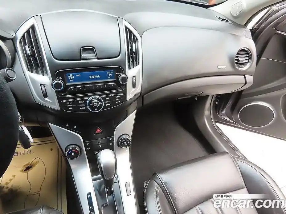 Chevrolet Cruze 2014 1.8 Автомат в Москве № 38773, фото 6