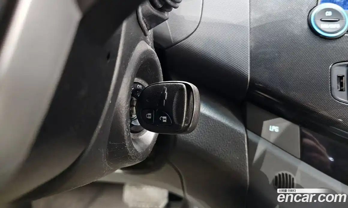 Chevrolet Spark 2012 1.0 Автомат в Москве № 40882, фото 15