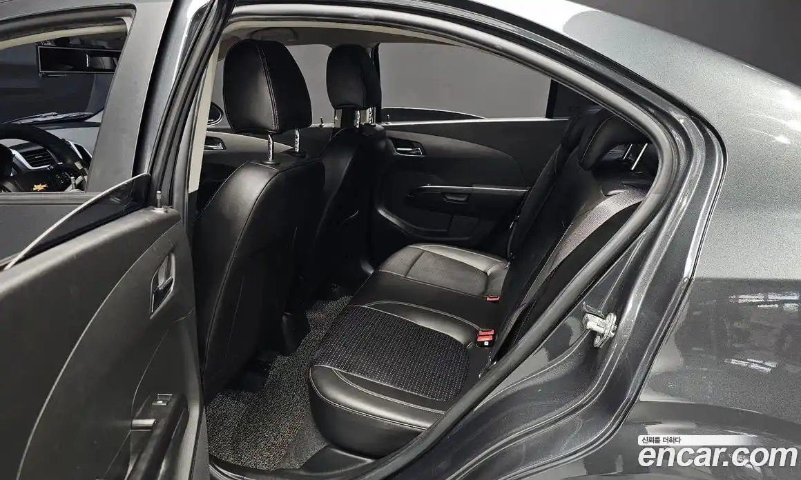 Chevrolet Aveo 2018 1.4 Автомат в Москве № 41392, фото 11