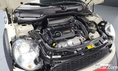 Mini Coupe 2015 1.6 Автомат в Москве № 416961, миниатюра 6