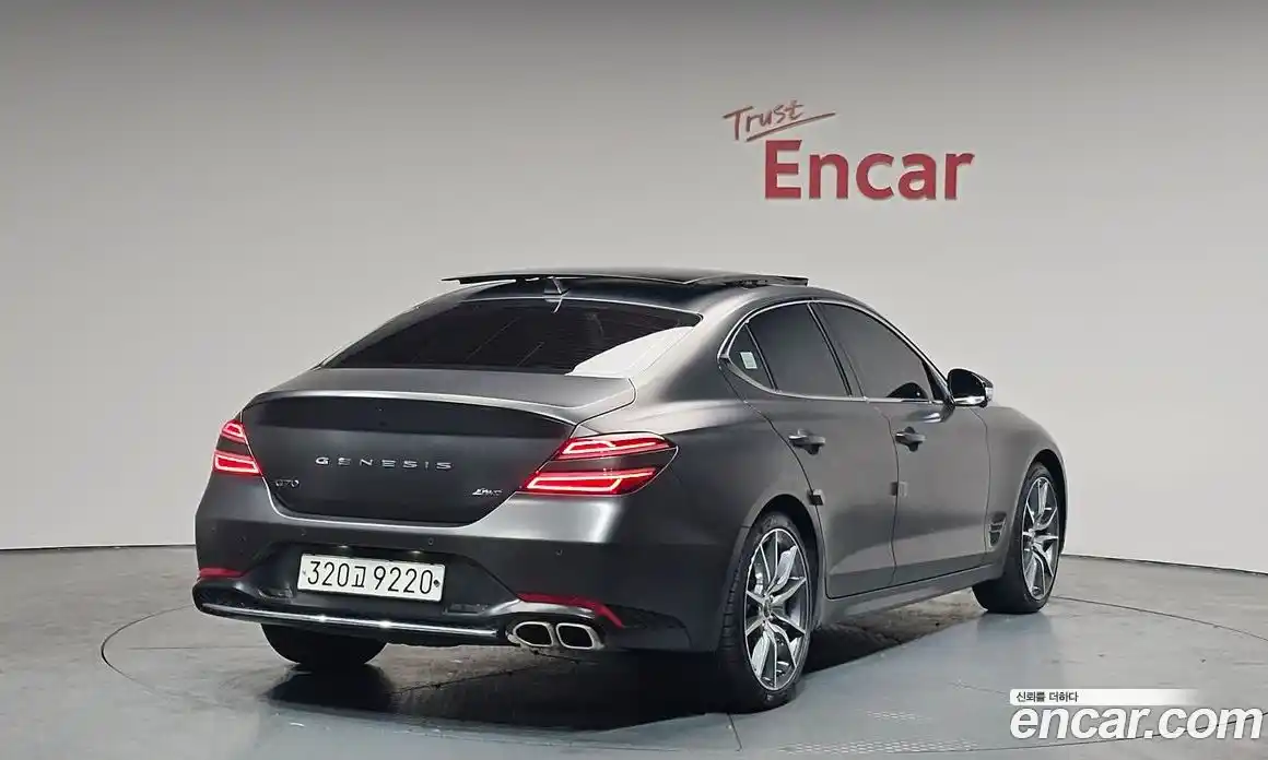 Genesis G70 2022 2.0 Автомат в Москве № 418892, фото 1