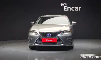 Lexus ES 2016 2.5 Автомат в Москве № 425013, миниатюра 3