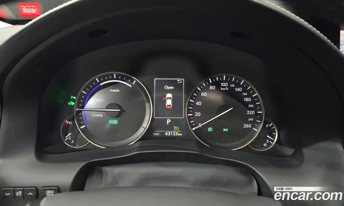 Lexus ES 2016 2.5 Автомат в Москве № 425013, фото 8