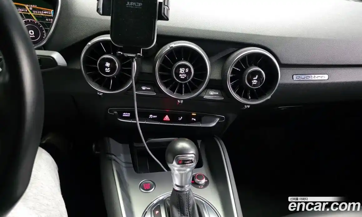 Audi TT 2016 2.0 Автомат в Москве № 429083, фото 18