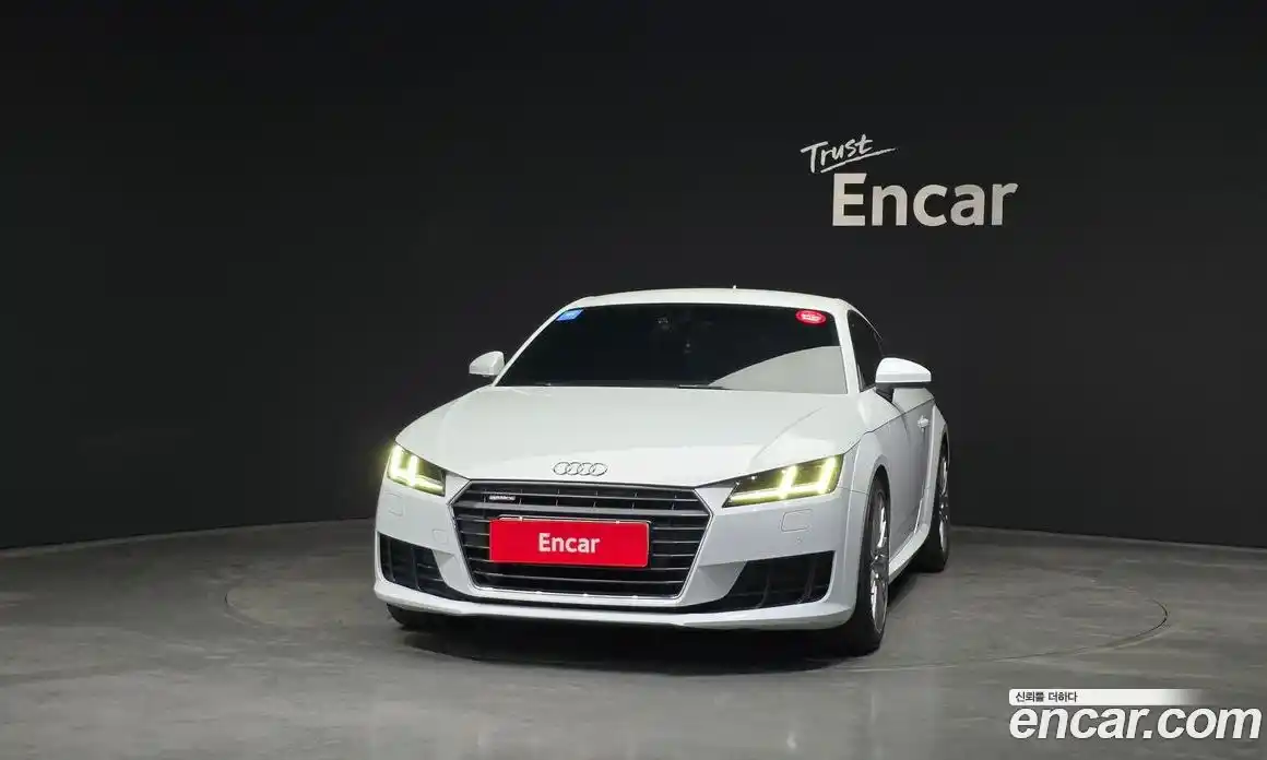 Audi TT 2016 2.0 Автомат в Москве № 429083, фото 3