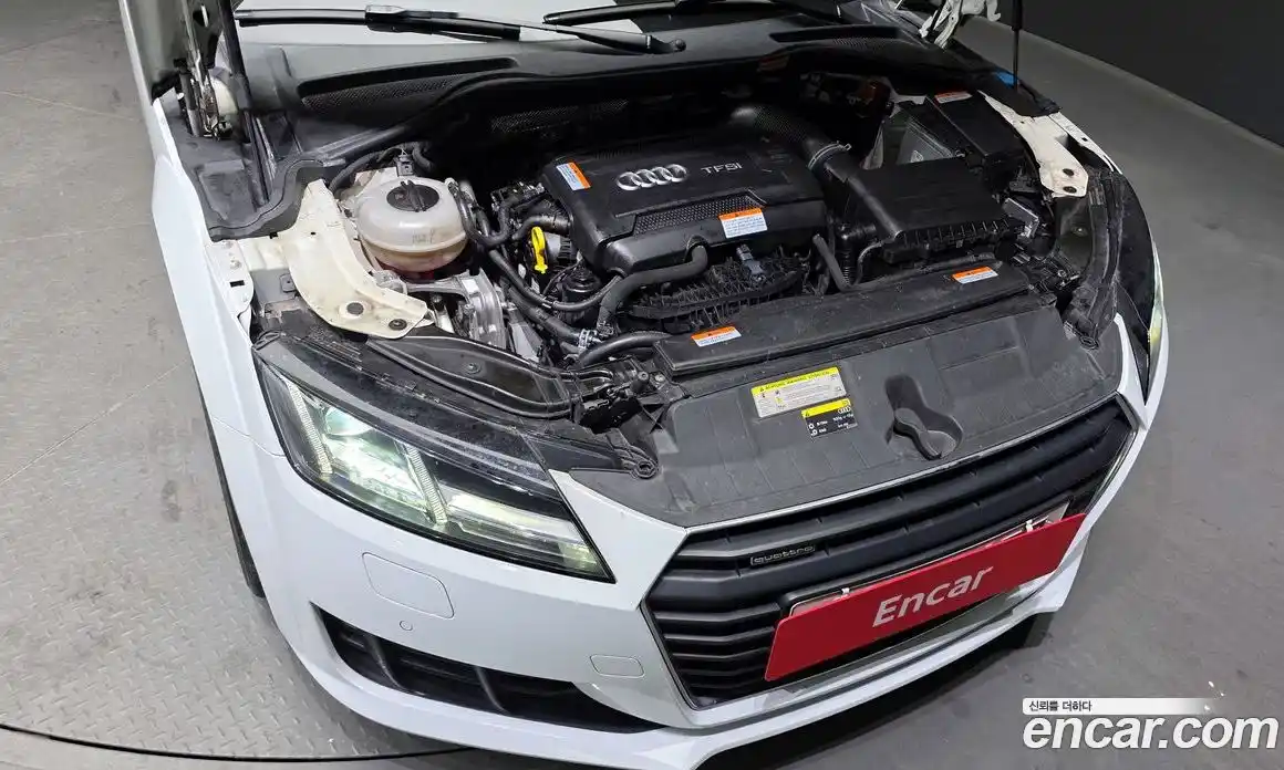 Audi TT 2016 2.0 Автомат в Москве № 429083, фото 6