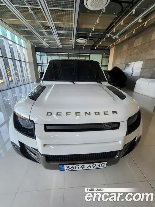 Land Rover Defender 2025 3.0 Автомат в Москве № 431608, фото 4