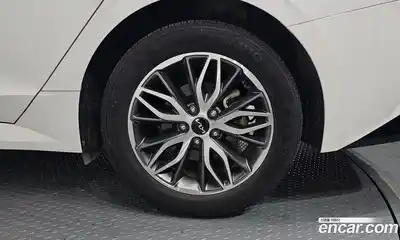 Kia K5 2022 2.0 Автомат в Москве № 452148, миниатюра 5