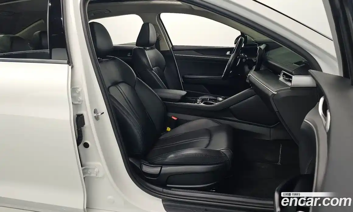 Kia K5 2022 2.0 Автомат в Москве № 452148, фото 10