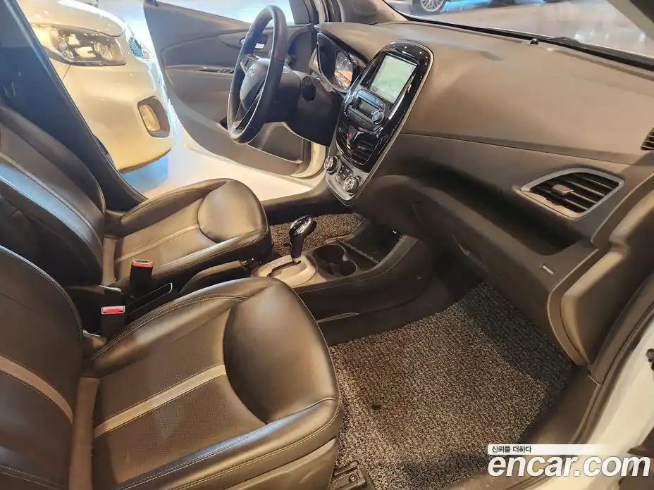 Chevrolet Spark 2019 1.0 Автомат в Москве № 452337, фото 15