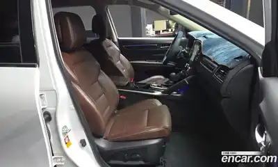 Renault QM6 2017 2.0 Автомат в Москве № 456215, миниатюра 11