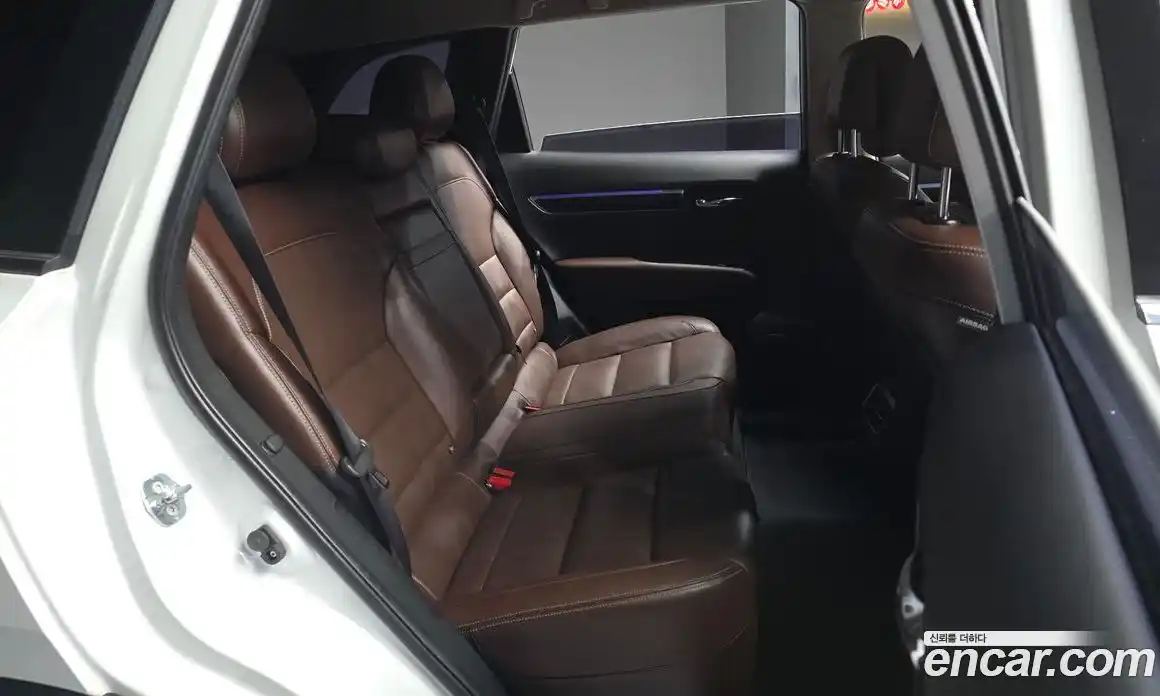 Renault QM6 2017 2.0 Автомат в Москве № 456215, фото 12