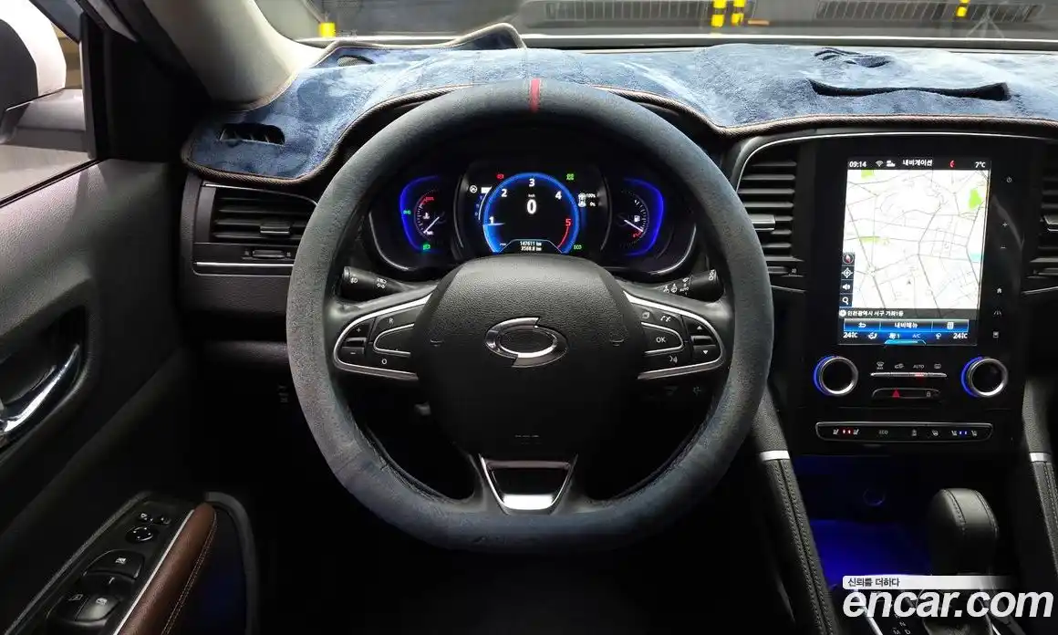 Renault QM6 2017 2.0 Автомат в Москве № 456215, фото 13