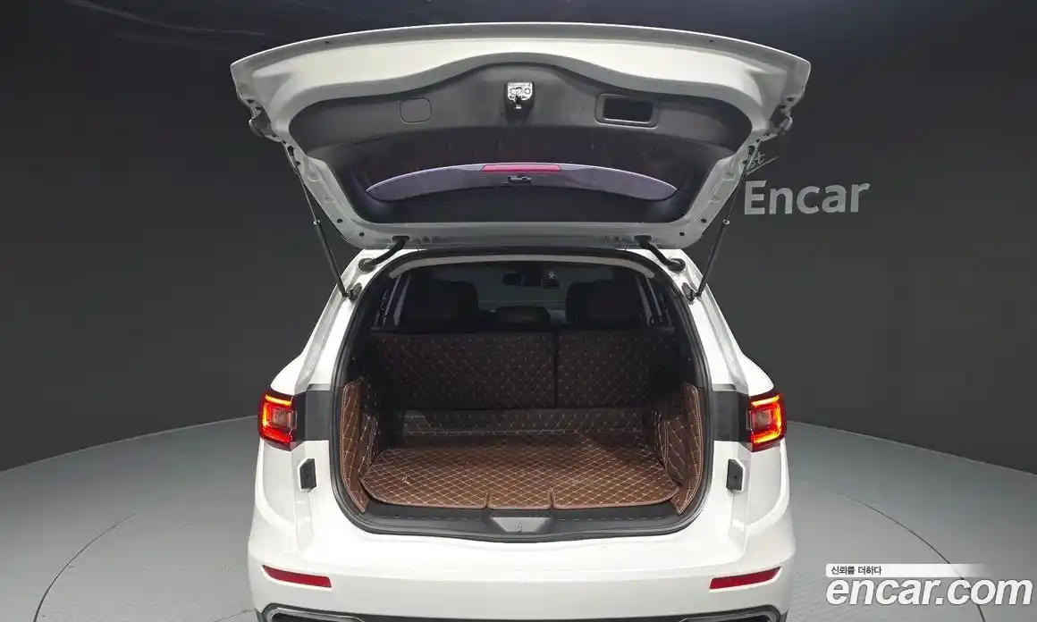 Renault QM6 2017 2.0 Автомат в Москве № 456215, фото 20