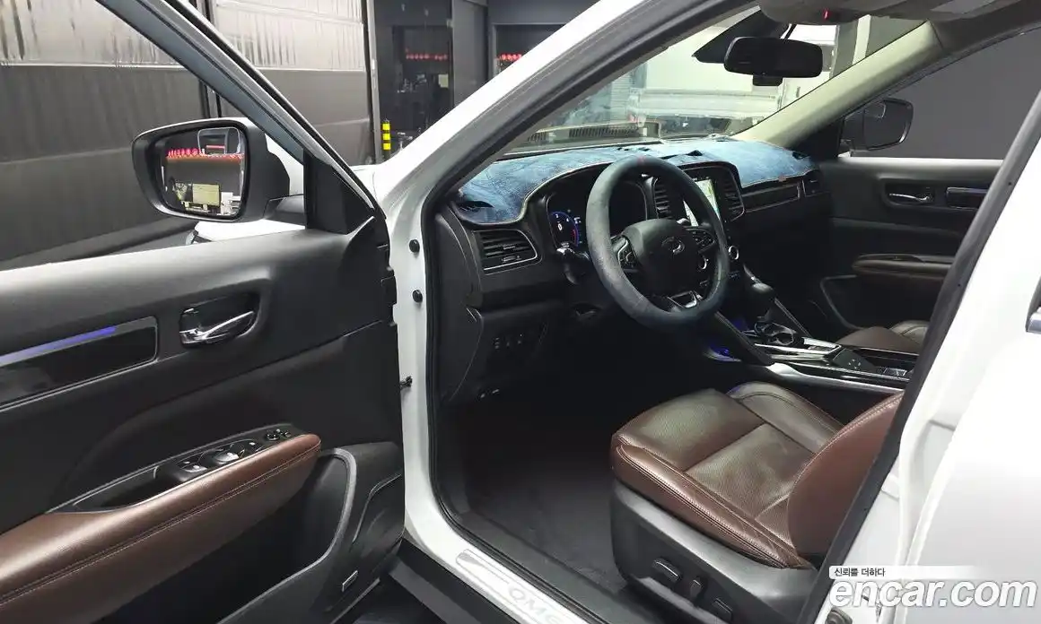 Renault QM6 2017 2.0 Автомат в Москве № 456215, фото 10