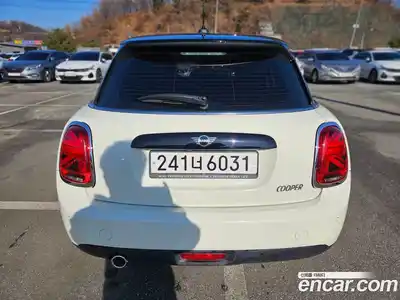 Mini Cooper 2021 1.5 Автомат в Москве № 457250, миниатюра 4