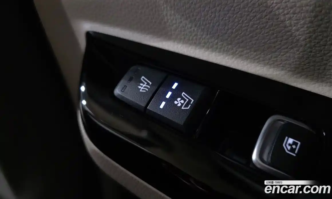 Kia Canival 2023 2.2 Автомат в Москве № 459859, фото 19