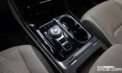 Kia Canival 2023 2.2 Автомат в Москве № 459859, миниатюра 9