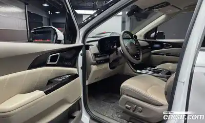 Kia Canival 2023 2.2 Автомат в Москве № 459859, миниатюра 10