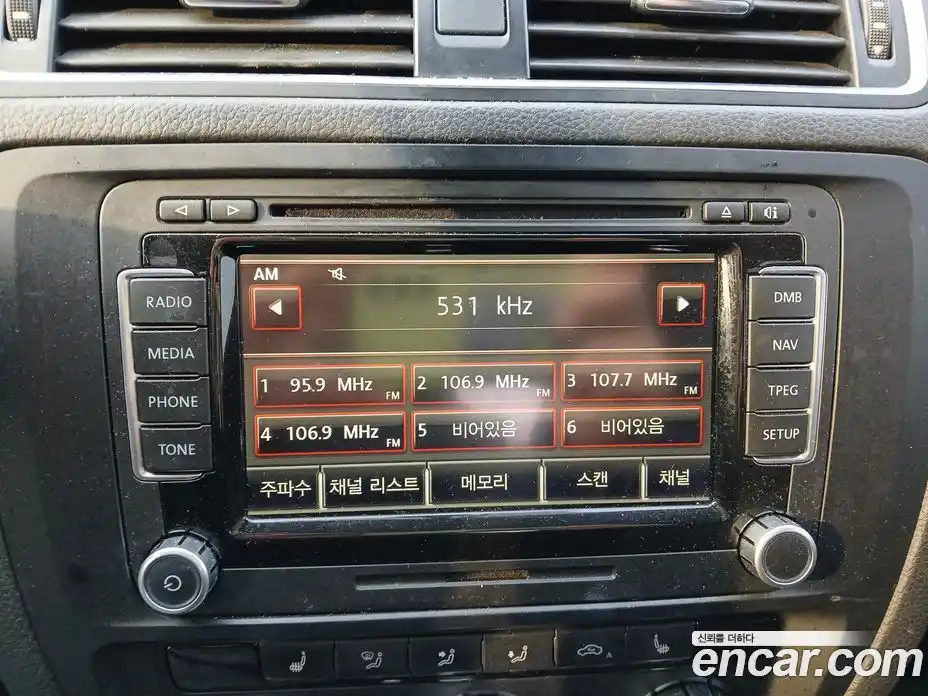 Volkswagen Jetta 2013 2.0 Автомат в Москве № 472543, фото 13